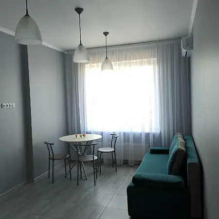 Однокомнатная Квартира Только После Ремонта В 5-И Минутах От Моря Apartment *